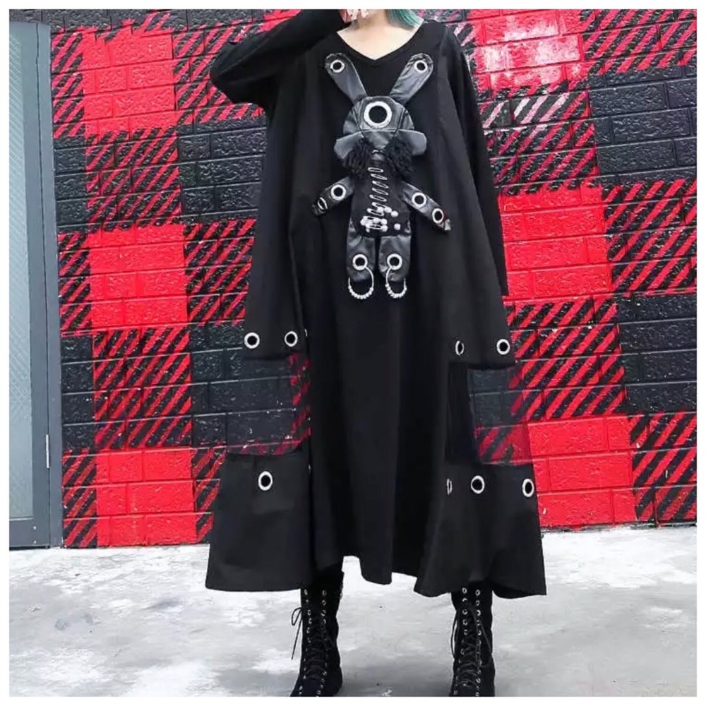 🛍 Bad Bunny Oversize Top